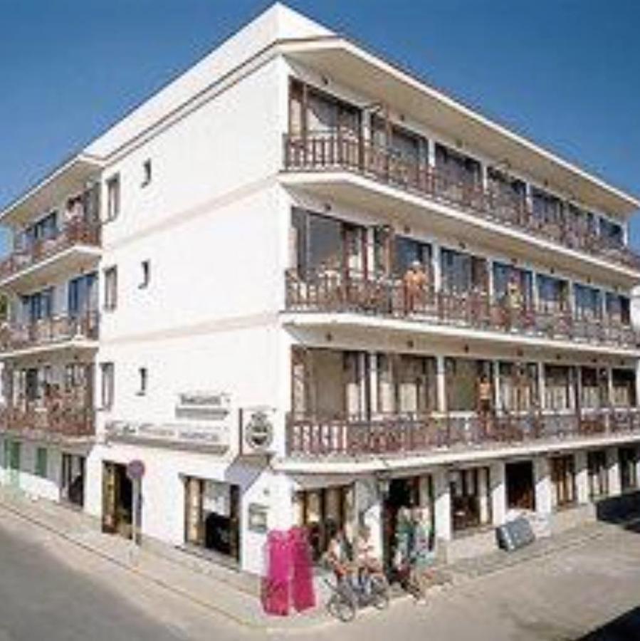 Hotel Alfonso Cala Ratjada  Exteriör bild